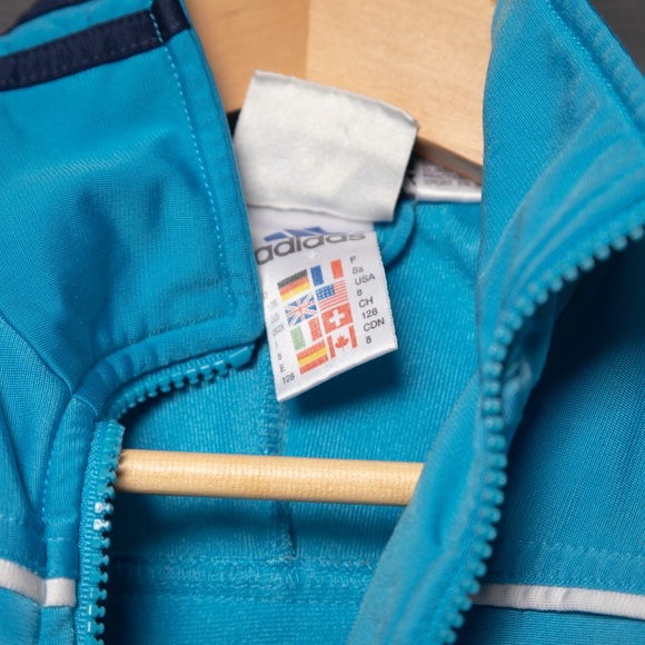 Kids Adidas Zip Up Light Satin Jacket Sz 8 - Picture 3 of 7